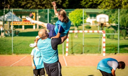 TEAMBUILDINGY